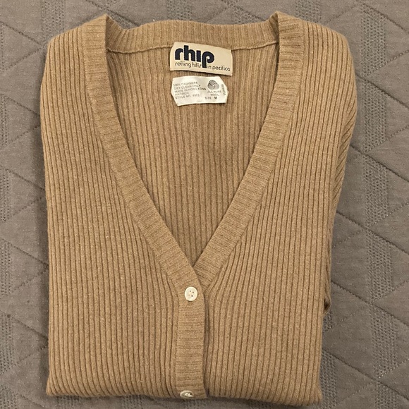 rhip Sweaters - Vintage cashmere cardigan